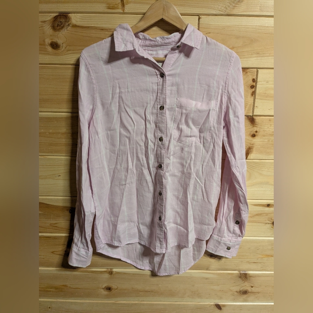 So Favorite Shirt Small Button Down W/Pocket Light Pink/White Multicolor